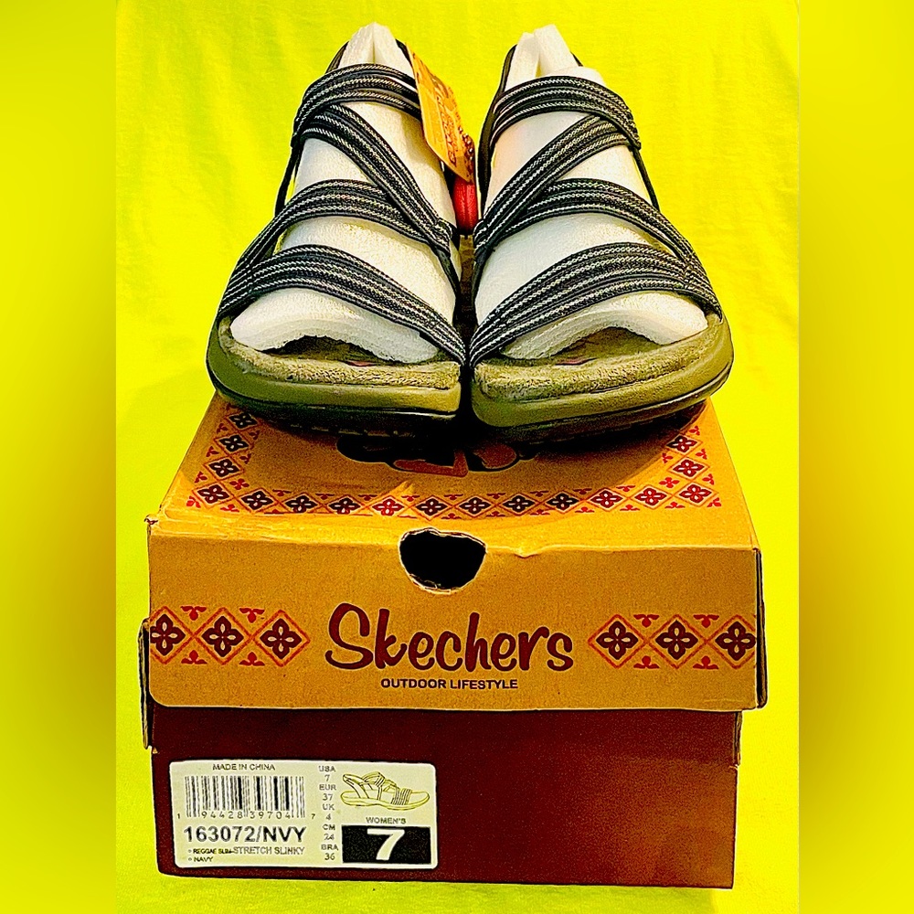 Skechers Womens Navy Stretch Slinky Flat Strappy Slingback Sandals Size 7